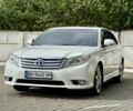Белый Тойота Авалон, объемом двигателя 3.5 л и пробегом 186 тыс. км за 10500 $, фото 2 на Automoto.ua
