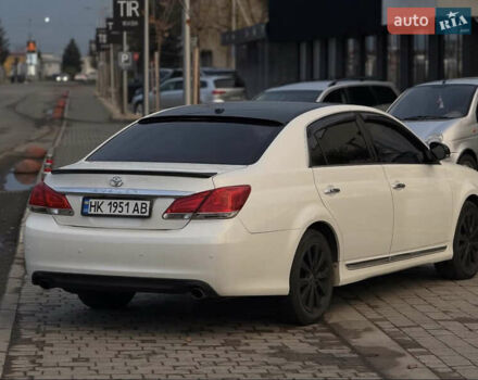 Белый Тойота Авалон, объемом двигателя 3.5 л и пробегом 260 тыс. км за 10700 $, фото 10 на Automoto.ua