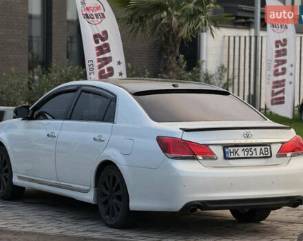 Білий Тойота Авалон, об'ємом двигуна 3.5 л та пробігом 260 тис. км за 10700 $, фото 5 на Automoto.ua