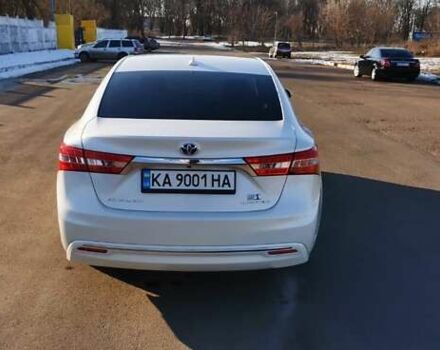 Белый Тойота Авалон, объемом двигателя 2.5 л и пробегом 270 тыс. км за 15500 $, фото 4 на Automoto.ua