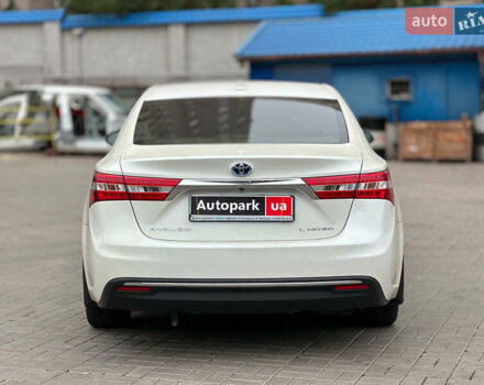 Білий Тойота Авалон, об'ємом двигуна 2.5 л та пробігом 259 тис. км за 14990 $, фото 4 на Automoto.ua