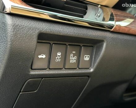 Білий Тойота Авалон, об'ємом двигуна 2.5 л та пробігом 259 тис. км за 14990 $, фото 15 на Automoto.ua