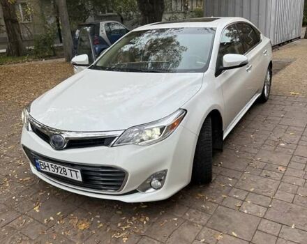 Белый Тойота Авалон, объемом двигателя 2.5 л и пробегом 258 тыс. км за 15000 $, фото 12 на Automoto.ua