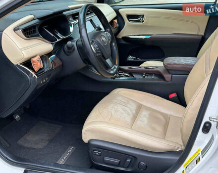 Білий Тойота Авалон, об'ємом двигуна 2.5 л та пробігом 259 тис. км за 14990 $, фото 10 на Automoto.ua