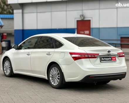 Білий Тойота Авалон, об'ємом двигуна 2.5 л та пробігом 259 тис. км за 14990 $, фото 5 на Automoto.ua