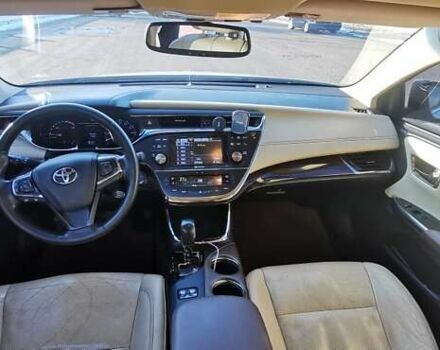 Белый Тойота Авалон, объемом двигателя 2.5 л и пробегом 270 тыс. км за 15500 $, фото 23 на Automoto.ua