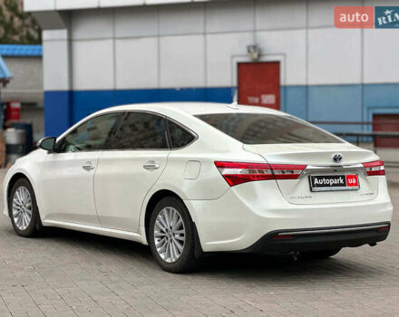 Білий Тойота Авалон, об'ємом двигуна 2.5 л та пробігом 259 тис. км за 14990 $, фото 5 на Automoto.ua