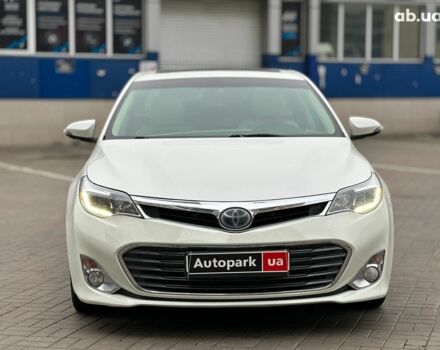 Білий Тойота Авалон, об'ємом двигуна 2.5 л та пробігом 259 тис. км за 14990 $, фото 1 на Automoto.ua