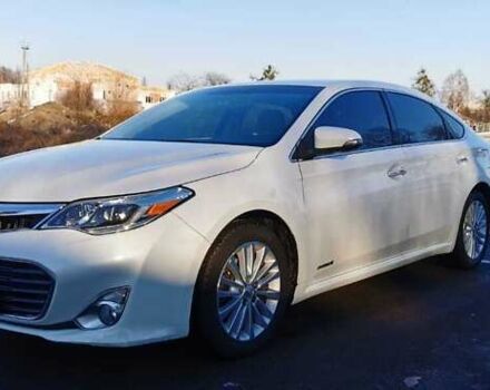Белый Тойота Авалон, объемом двигателя 2.5 л и пробегом 270 тыс. км за 15500 $, фото 19 на Automoto.ua