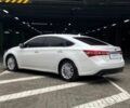 Белый Тойота Авалон, объемом двигателя 0.25 л и пробегом 137 тыс. км за 15790 $, фото 3 на Automoto.ua