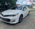 Білий Тойота Авалон, об'ємом двигуна 2.49 л та пробігом 201 тис. км за 12900 $, фото 1 на Automoto.ua