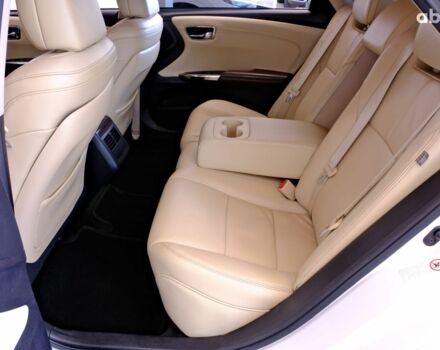 Белый Тойота Авалон, объемом двигателя 3.5 л и пробегом 164 тыс. км за 13900 $, фото 7 на Automoto.ua