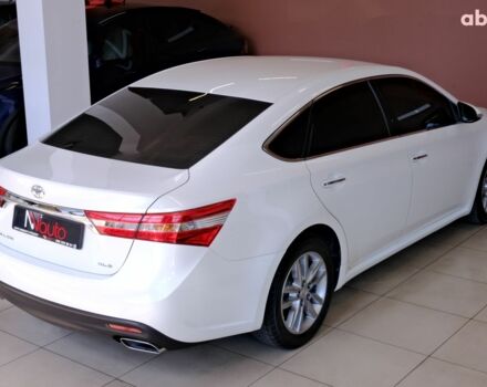 Белый Тойота Авалон, объемом двигателя 3.5 л и пробегом 164 тыс. км за 13900 $, фото 4 на Automoto.ua