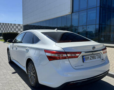 Білий Тойота Авалон, об'ємом двигуна 2.49 л та пробігом 181 тис. км за 17999 $, фото 1 на Automoto.ua