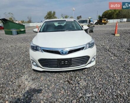 Белый Тойота Авалон, объемом двигателя 2.5 л и пробегом 145 тыс. км за 3000 $, фото 4 на Automoto.ua