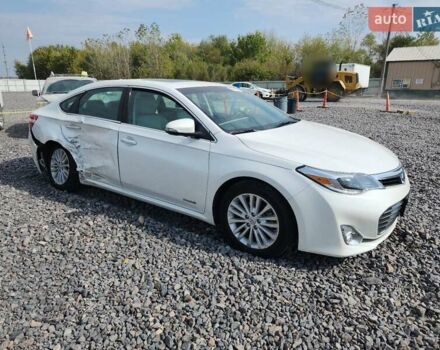 Белый Тойота Авалон, объемом двигателя 2.5 л и пробегом 145 тыс. км за 3000 $, фото 3 на Automoto.ua