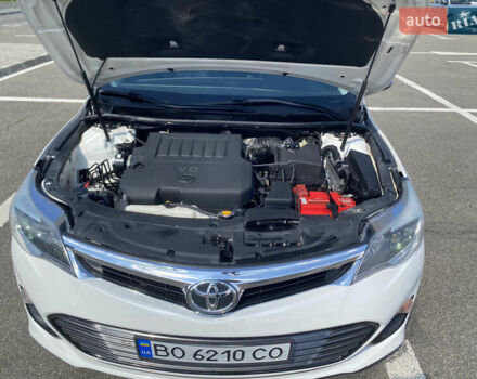 Белый Тойота Авалон, объемом двигателя 3.46 л и пробегом 155 тыс. км за 14800 $, фото 13 на Automoto.ua