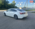 Белый Тойота Авалон, объемом двигателя 2.46 л и пробегом 121 тыс. км за 16999 $, фото 6 на Automoto.ua