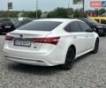 Белый Тойота Авалон, объемом двигателя 2.5 л и пробегом 218 тыс. км за 12999 $, фото 1 на Automoto.ua
