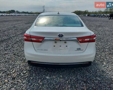 Белый Тойота Авалон, объемом двигателя 2.5 л и пробегом 145 тыс. км за 3000 $, фото 5 на Automoto.ua