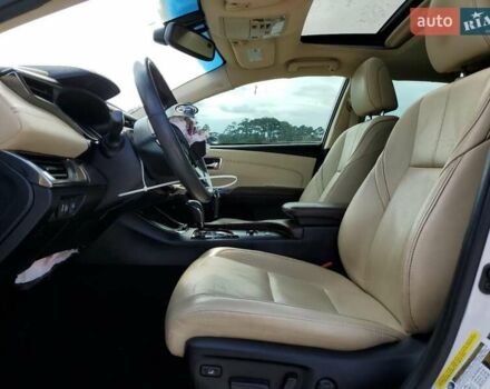 Белый Тойота Авалон, объемом двигателя 2.5 л и пробегом 48 тыс. км за 3000 $, фото 6 на Automoto.ua