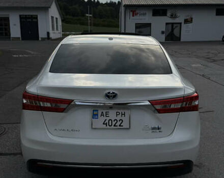 Белый Тойота Авалон, объемом двигателя 2.5 л и пробегом 160 тыс. км за 16000 $, фото 12 на Automoto.ua