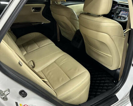Белый Тойота Авалон, объемом двигателя 2.5 л и пробегом 199 тыс. км за 17500 $, фото 11 на Automoto.ua