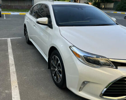 Белый Тойота Авалон, объемом двигателя 2.49 л и пробегом 102 тыс. км за 20500 $, фото 7 на Automoto.ua