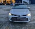 Белый Тойота Авалон, объемом двигателя 2.5 л и пробегом 155 тыс. км за 19235 $, фото 1 на Automoto.ua