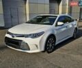 Белый Тойота Авалон, объемом двигателя 2.49 л и пробегом 72 тыс. км за 23500 $, фото 1 на Automoto.ua