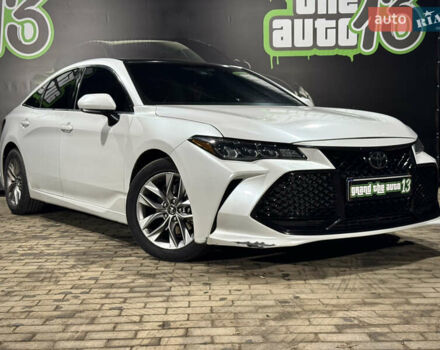 Белый Тойота Авалон, объемом двигателя 3.46 л и пробегом 154 тыс. км за 27999 $, фото 5 на Automoto.ua