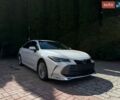 Белый Тойота Авалон, объемом двигателя 2.5 л и пробегом 113 тыс. км за 28000 $, фото 1 на Automoto.ua