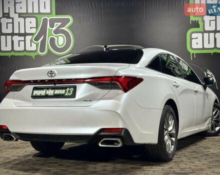 Белый Тойота Авалон, объемом двигателя 3.46 л и пробегом 154 тыс. км за 27999 $, фото 16 на Automoto.ua