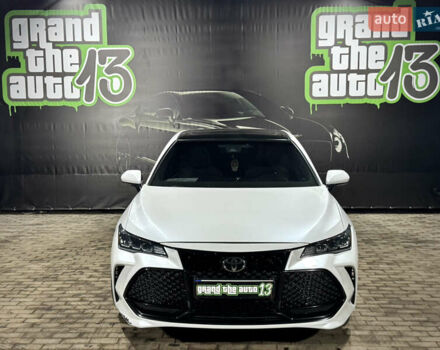 Белый Тойота Авалон, объемом двигателя 3.46 л и пробегом 154 тыс. км за 27999 $, фото 2 на Automoto.ua