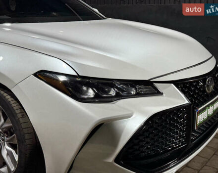 Белый Тойота Авалон, объемом двигателя 3.46 л и пробегом 154 тыс. км за 27999 $, фото 7 на Automoto.ua