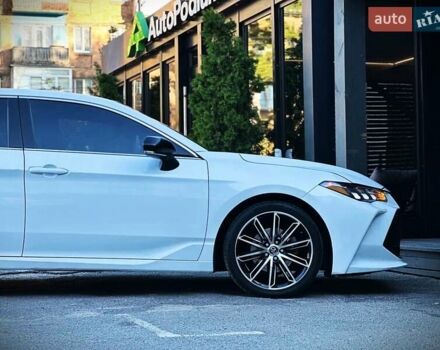 Белый Тойота Авалон, объемом двигателя 3.46 л и пробегом 93 тыс. км за 29500 $, фото 11 на Automoto.ua