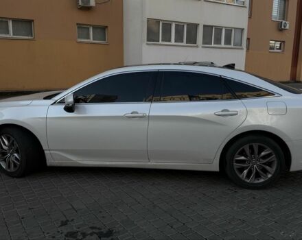 Белый Тойота Авалон, объемом двигателя 3.5 л и пробегом 158 тыс. км за 28500 $, фото 1 на Automoto.ua