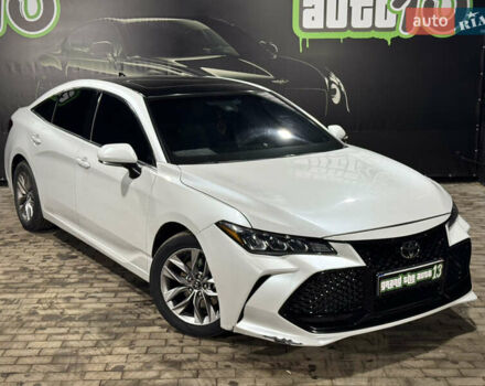 Белый Тойота Авалон, объемом двигателя 3.46 л и пробегом 154 тыс. км за 27999 $, фото 6 на Automoto.ua