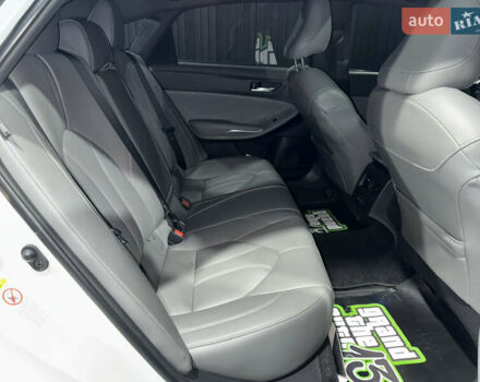 Белый Тойота Авалон, объемом двигателя 3.46 л и пробегом 154 тыс. км за 27999 $, фото 25 на Automoto.ua