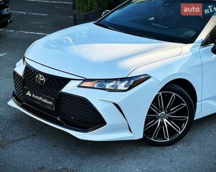 Белый Тойота Авалон, объемом двигателя 3.46 л и пробегом 93 тыс. км за 29500 $, фото 12 на Automoto.ua