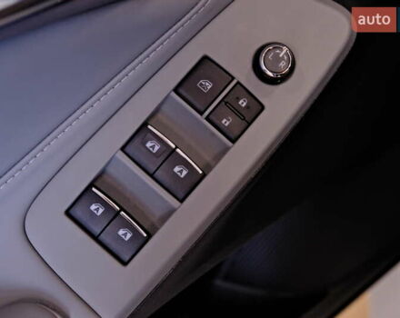 Белый Тойота Авалон, объемом двигателя 2.5 л и пробегом 43 тыс. км за 33900 $, фото 36 на Automoto.ua