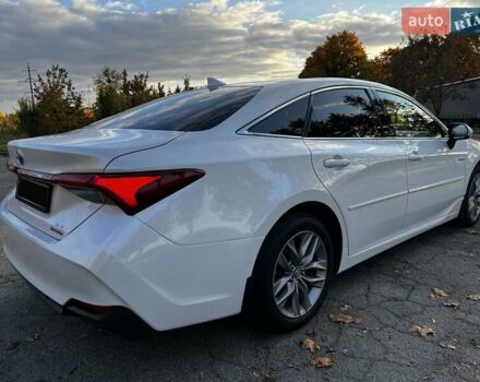 Белый Тойота Авалон, объемом двигателя 2.49 л и пробегом 96 тыс. км за 32900 $, фото 7 на Automoto.ua