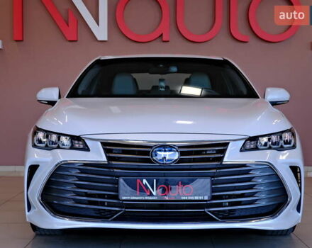 Белый Тойота Авалон, объемом двигателя 2.5 л и пробегом 43 тыс. км за 33900 $, фото 2 на Automoto.ua