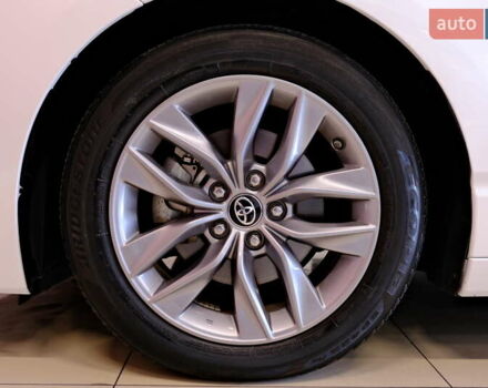 Белый Тойота Авалон, объемом двигателя 2.5 л и пробегом 43 тыс. км за 33900 $, фото 59 на Automoto.ua