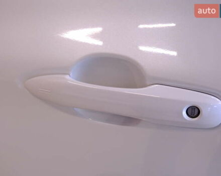 Белый Тойота Авалон, объемом двигателя 2.5 л и пробегом 43 тыс. км за 33900 $, фото 65 на Automoto.ua