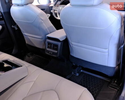 Белый Тойота Авалон, объемом двигателя 2.5 л и пробегом 43 тыс. км за 33900 $, фото 48 на Automoto.ua