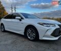Белый Тойота Авалон, объемом двигателя 2.49 л и пробегом 96 тыс. км за 32900 $, фото 1 на Automoto.ua