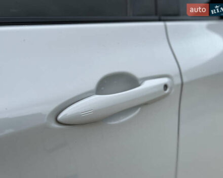 Білий Тойота Авалон, об'ємом двигуна 3.5 л та пробігом 51 тис. км за 35900 $, фото 17 на Automoto.ua