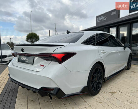 Белый Тойота Авалон, объемом двигателя 3.5 л и пробегом 51 тыс. км за 36900 $, фото 7 на Automoto.ua
