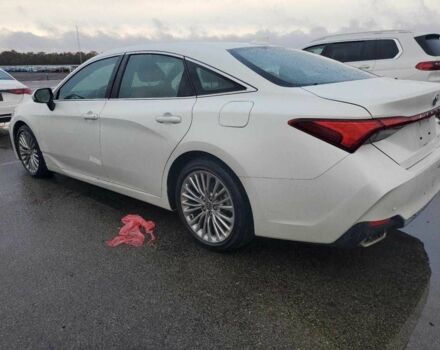 Белый Тойота Авалон, объемом двигателя 3.5 л и пробегом 31 тыс. км за 9700 $, фото 1 на Automoto.ua